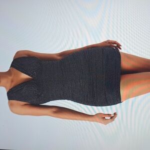 XLARGE    HALARA V NECK SLEEVELESS RUCHED BODYCON METALLIC STRIPE DRESS